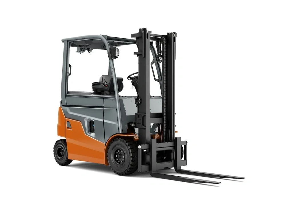 Electric counterbalanced forklift BT Cargo E8-series, 4-wheel 2.5 ton