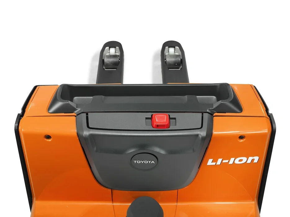 BT Levio LWE160 powered pallet truck, electric walkie low-lifter. Details photo illustrating visibility of fork tips. 