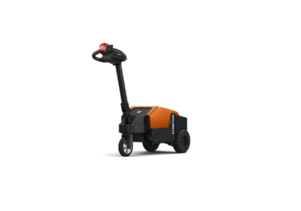 Tracto TWE200, walkie tow tractor. Product photo from the front at an angle. 