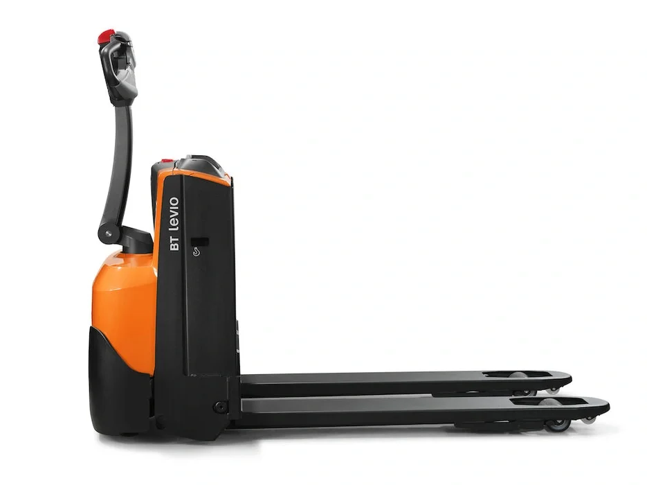 BT Levio LWE160 powered pallet truck, electric walkie low-lifter. Product photo taken from the side.  