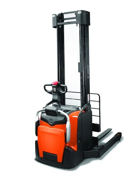 BT Staxio SPE140S powered stacker, electric walkie stacker truck with straddle. Product photo taken from the back at an angle.  