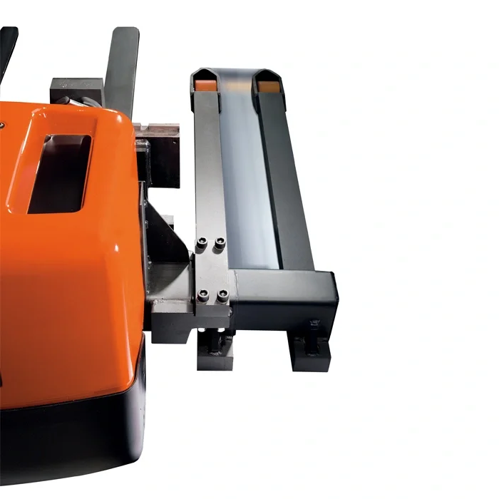 BT Staxio HWE100S powered stacker, electric walkie stacker truck with straddle. Details photo of straddle fork.